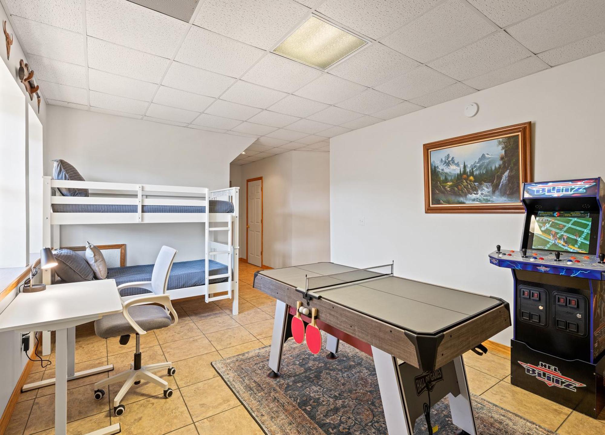 Maggie Valley Cabin With Beautiful Mountain Views, Hottub, Pet Friendly, Gameroom, Fireplace المظهر الخارجي الصورة